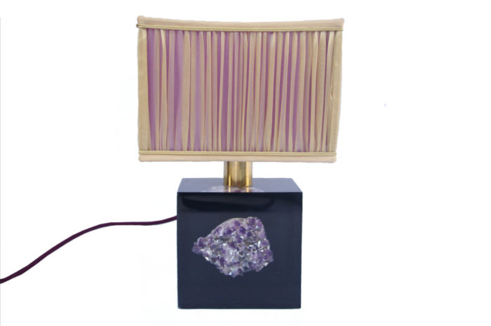 amethyst resin lamp