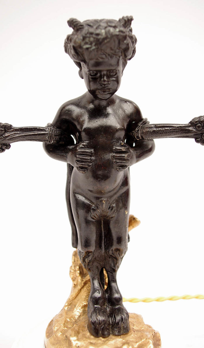 bougeoir satyre bronze patiné noir