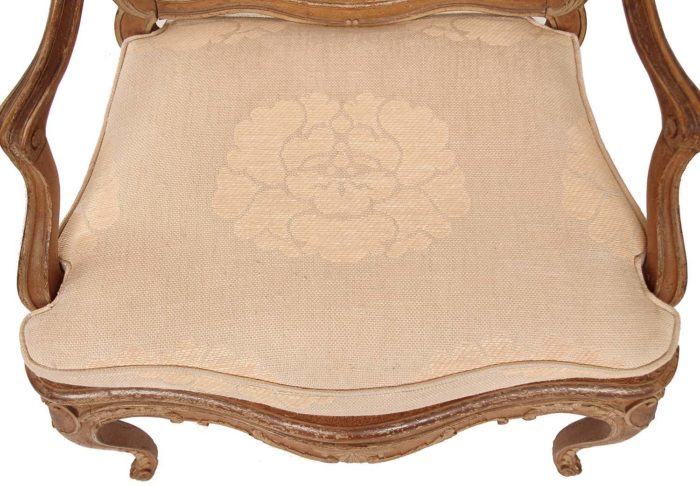 fauteuil canné assise coussin
