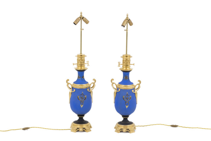 neoclassical style porcelain lamps back
