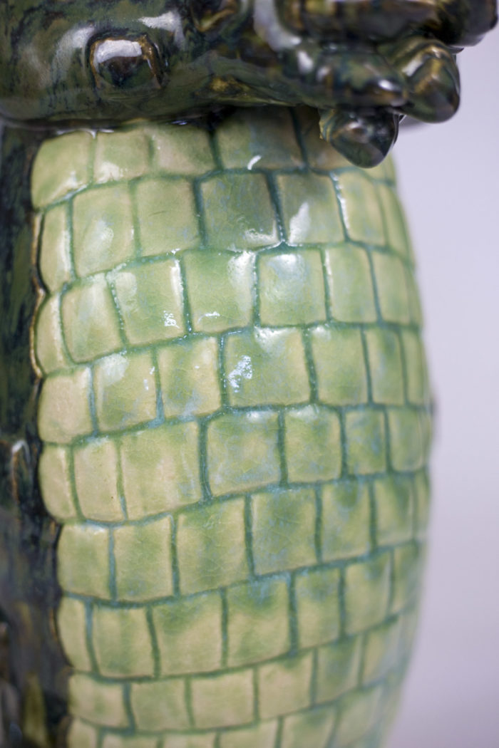 valérie courtet sculpture crocodile écailles vert