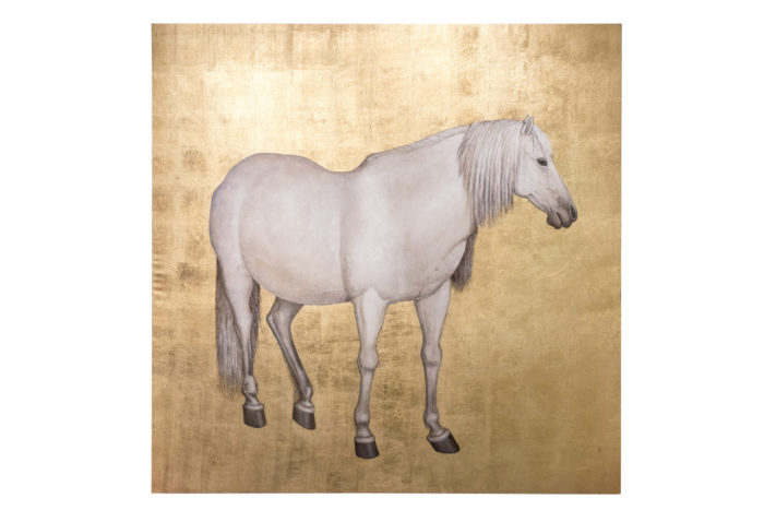 toile cheval blanc fond or