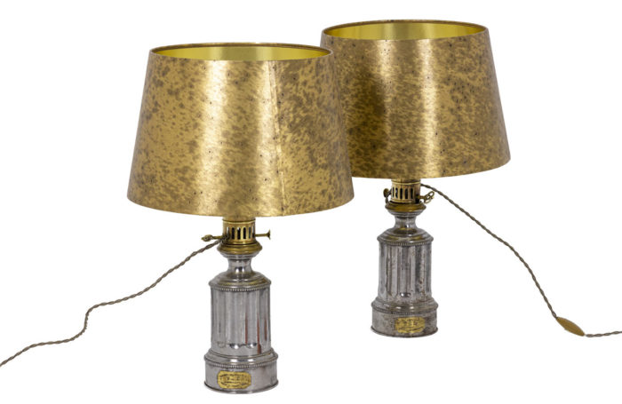 Pair of lamps in metal