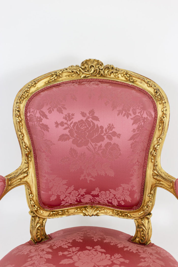 Pair of pink armchairs 11