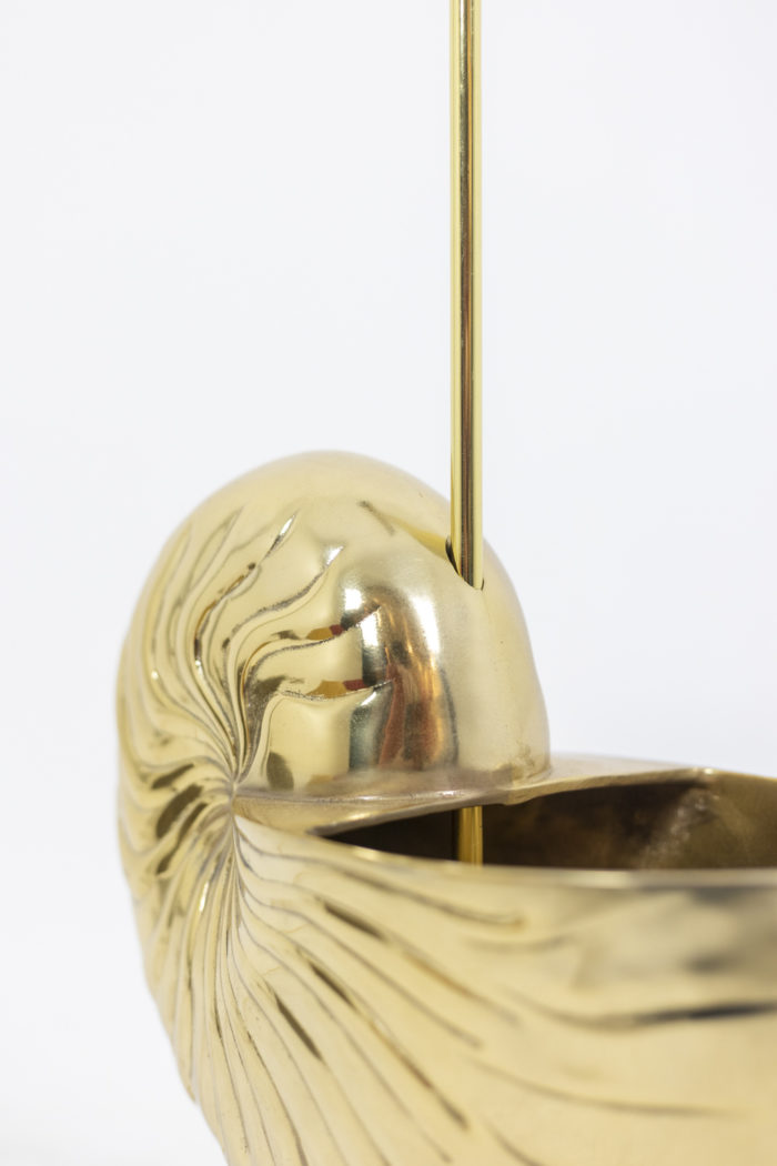Lamp Nautilus in gilt bronze - focus
