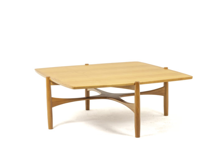 Cherry wood coffee table, 1970s - 3:4