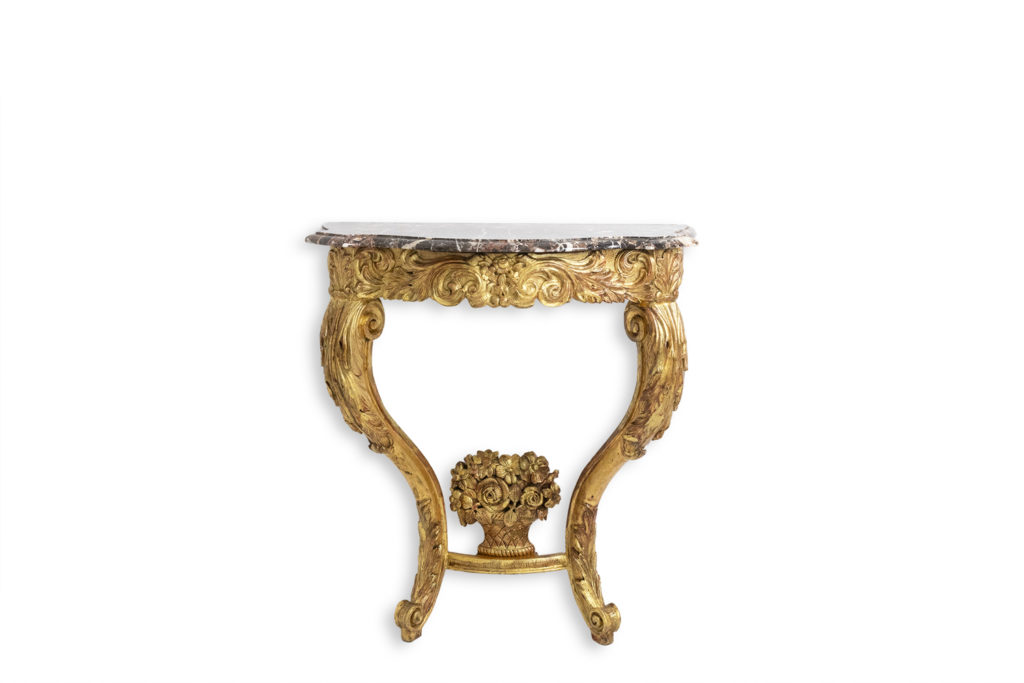 Console in gilded and carved wood from the Louis XV period. Circa 1880.