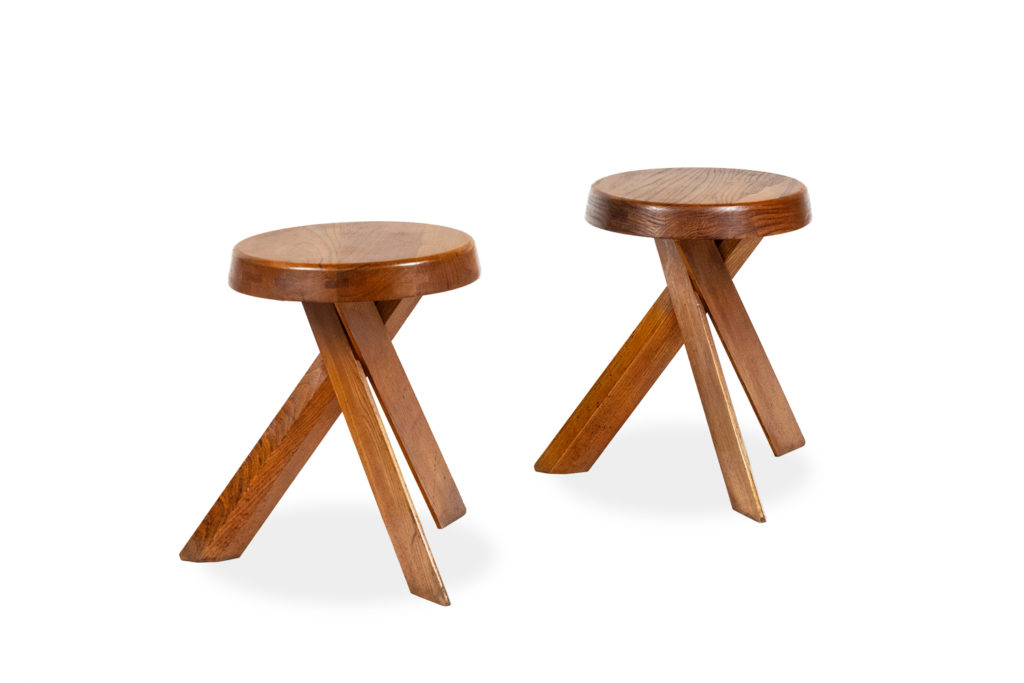 Pierre Chapo. Pair of elm stools model “S31A”. Circa 1970.